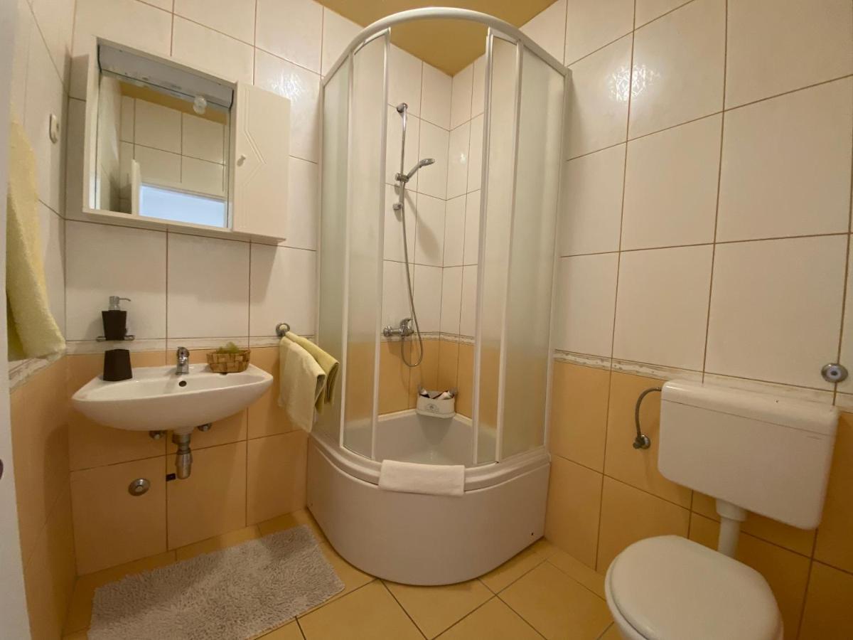 Rooms Josip Makarska Luaran gambar